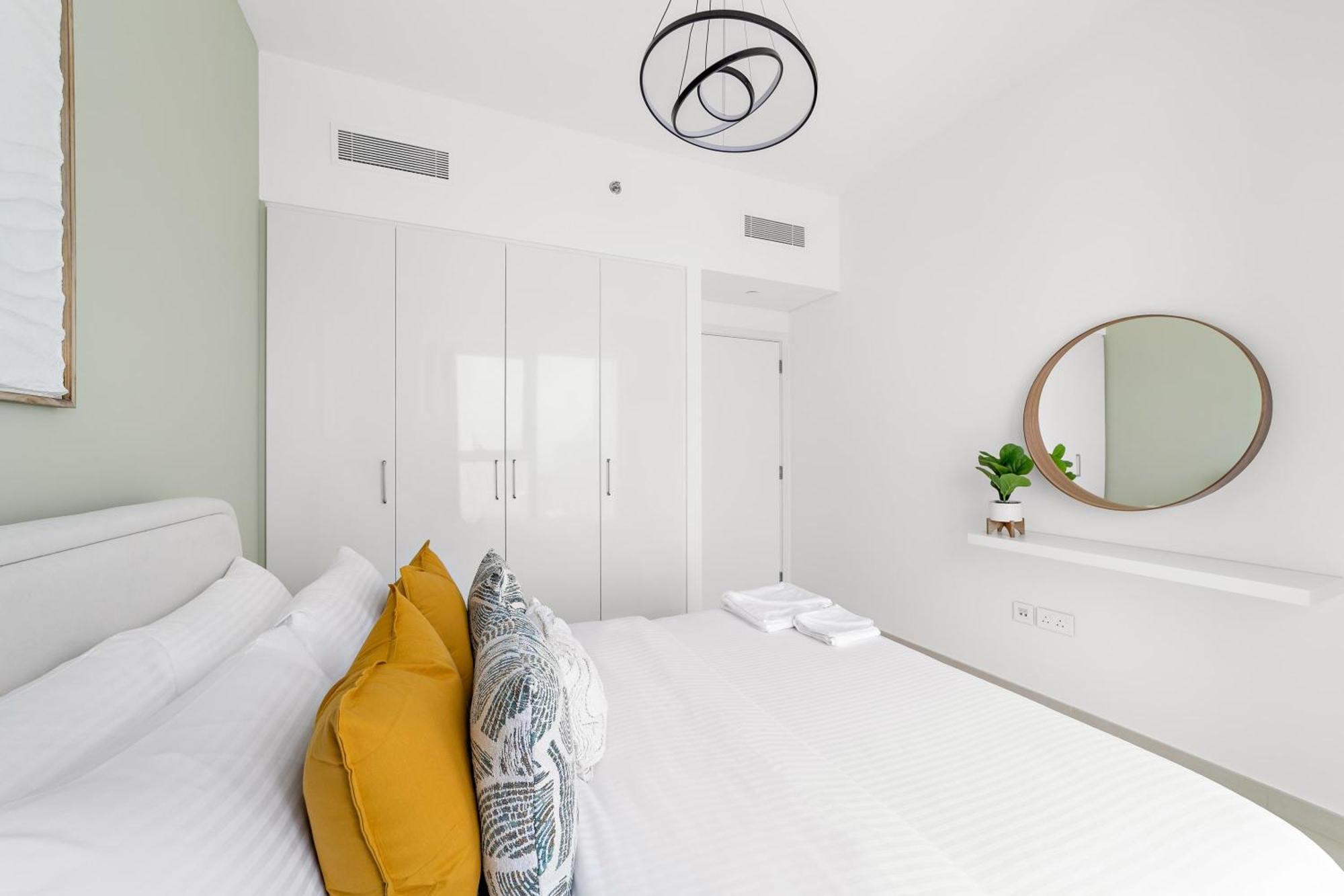 Silkhaus Ultra Luxury 1bdr In New Tower Of Downtown Apartment Dubai